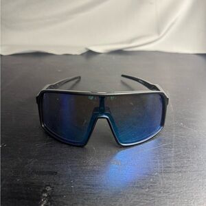 Black Oakley Glasses with Blue Lenses